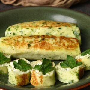 Mlyntsi with Cheese and Spinach