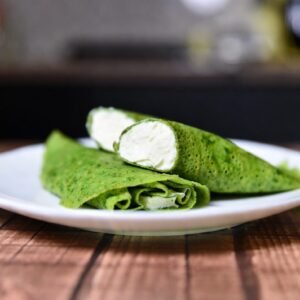 Mlyntsi with Cheese and Spinach